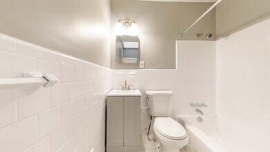 6138 Macbeth Dr, Unit 1st Floor in Baltimore, MD - Building Photo - Building Photo