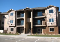 Aspen Creek Apartments in Nampa, ID - Foto de edificio - Building Photo