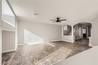 6615 Melodic Ct in Las Vegas, NV - Building Photo - Building Photo