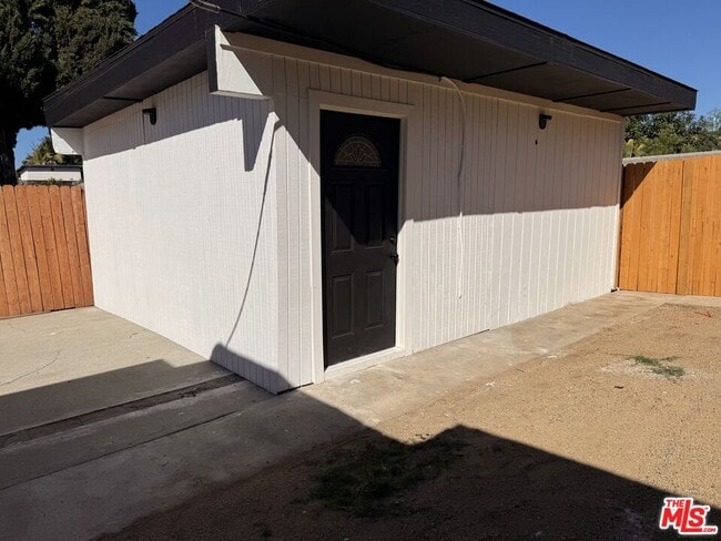 property at 3215 Winter St