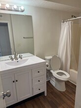 5639 Hornaday Rd in Greensboro, NC - Building Photo - Building Photo