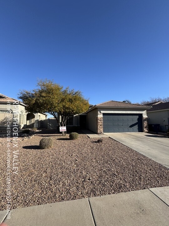 12906 W Aster Dr in El Mirage, AZ - Building Photo