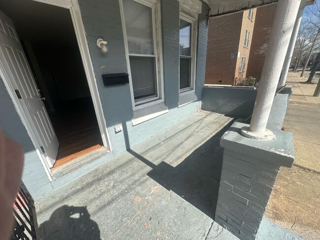 5735 Cherry St in Philadelphia, PA - Building Photo - Building Photo