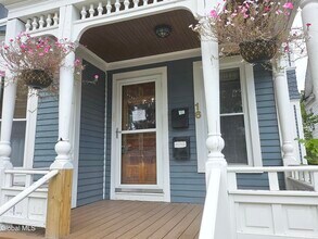 16 May St in Glens Falls, NY - Building Photo - Building Photo