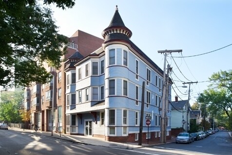 18 Banks St in Cambridge, MA - Foto de edificio