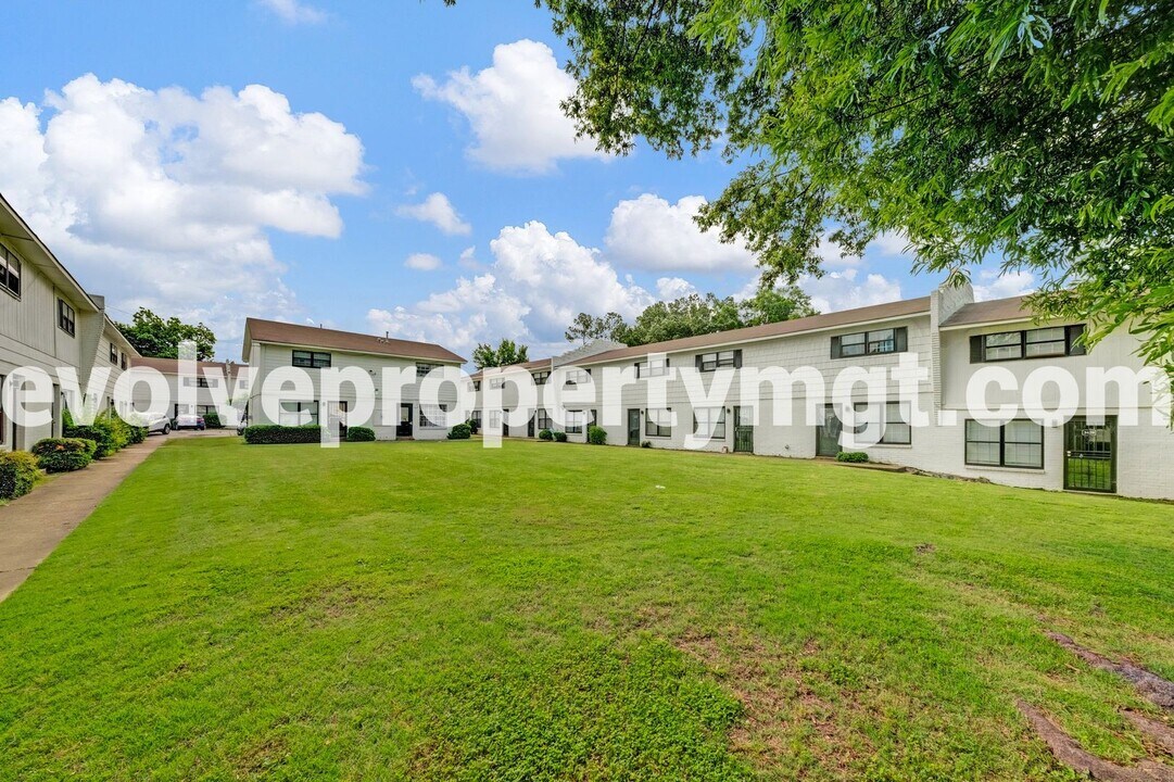 3440 Pruett Ct in Memphis, TN - Building Photo