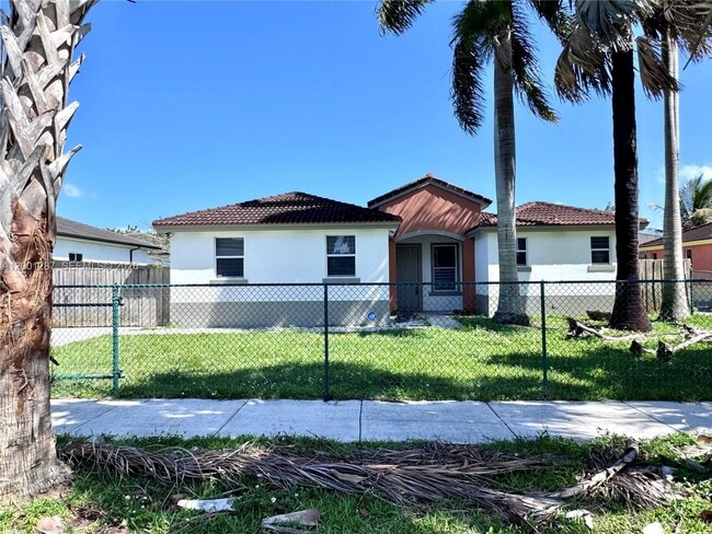 21405 Ingraham Ave Rd in Cutler Bay, FL - Building Photo - Building Photo