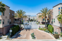 VuePointe in El Monte, CA - Building Photo - Building Photo