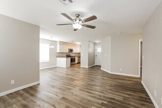 1125 Purple Martin Ct in North Las Vegas, NV - Building Photo - Building Photo