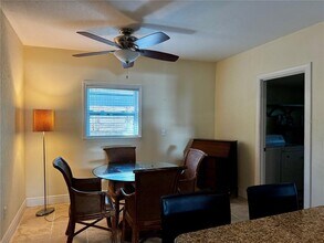 2559 Arlington St in Sarasota, FL - Building Photo - Building Photo