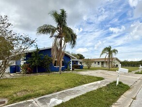 3184 Downing St in Clearwater, FL - Building Photo - Building Photo
