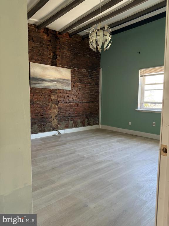 property at 2620 E Somerset St