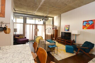 900 N Kingsbury St in Chicago, IL - Building Photo - Building Photo