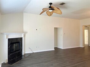 5512 Gessner Ct in Arlington, TX - Building Photo - Building Photo