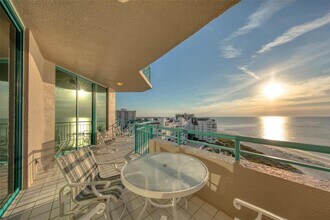 1560 Gulf Blvd in Clearwater, FL - Building Photo - Building Photo