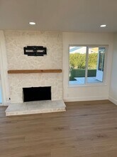 9891 Hot Springs Dr in Huntington Beach, CA - Building Photo - Building Photo