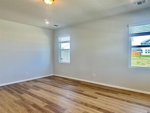 304 Branchwood Path in Taylor, TX - Building Photo - Building Photo