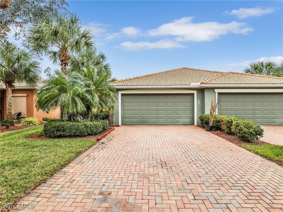 13238 Boccala Ln in Estero, FL - Building Photo