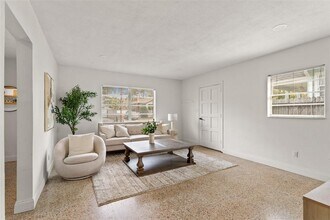 314 W Alva St in Tampa, FL - Building Photo - Building Photo