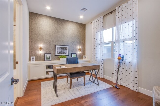 property at 10960 Merito Ct