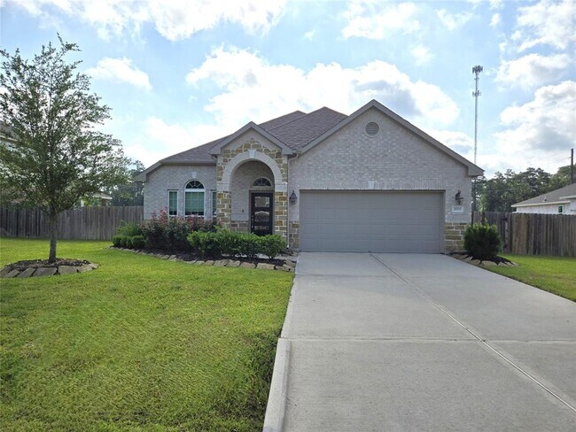 property at 18519 Lilliput Ln