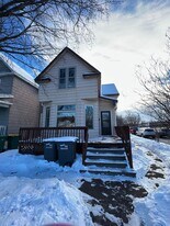 4128 Grand Ave in Duluth, MN - Building Photo