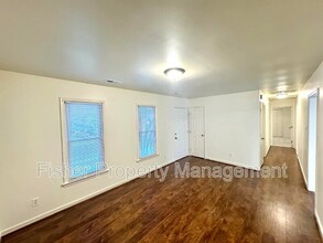 5248 Oakforest Dr in Chesterfield, VA - Building Photo - Building Photo