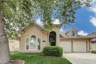 2718 Ridgeglen Ln in Houston, TX - Building Photo