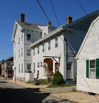 117 Water St in Stonington, CT - Foto de edificio - Building Photo