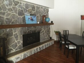 17210 25th Ave N in Minneapolis, MN - Building Photo - Building Photo