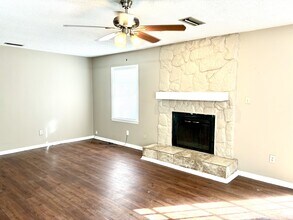 2019 Bradley Ave in Valdosta, GA - Building Photo - Building Photo