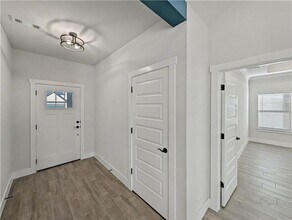 6907 SW High Meadow Blvd in Bentonville, AR - Building Photo - Building Photo