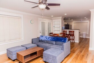 1850 Candlewood Ct in Charlottesville, VA - Building Photo - Building Photo