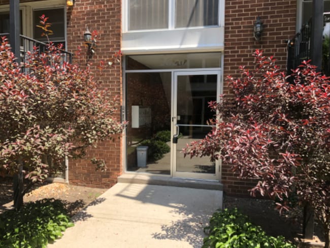 2620 W Catalpa Ave in Chicago, IL - Building Photo - Building Photo