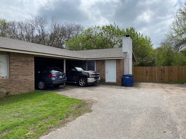 property at 411 Thelma Dr