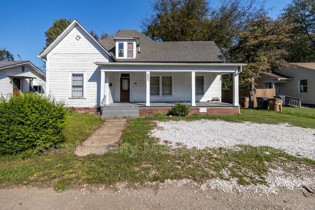 221 Hawthorne Ave in Knoxville, TN - Building Photo - Building Photo