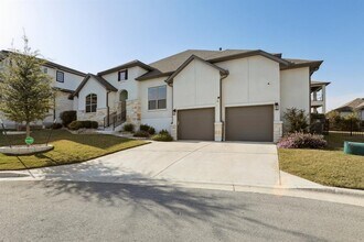 19304 Summit Glory Trl in Briarcliff, TX - Building Photo - Building Photo