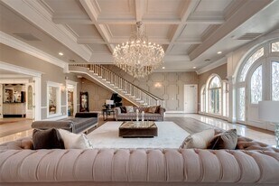 12445 Memorial Dr in Houston, TX - Building Photo