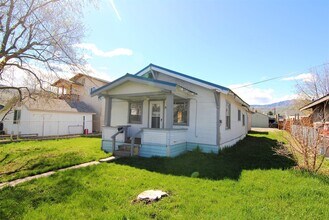 930 Methow St in Wenatchee, WA - Building Photo - Building Photo