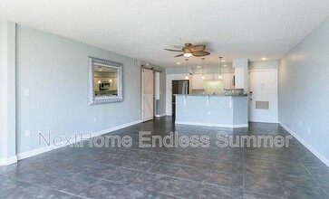 14750 Beach Blvd in Jacksonville Beach, FL - Building Photo - Building Photo