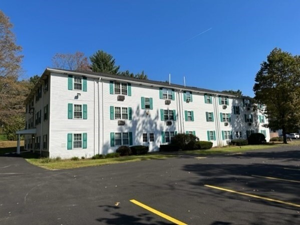 7 Bayberry Rd, Unit G in Acton, MA - Foto de edificio