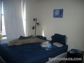 62 Boylston St in Boston, MA - Building Photo - Building Photo