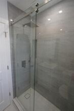 631 NE 17th Way, Unit 3 in Fort Lauderdale, FL - Building Photo - Building Photo