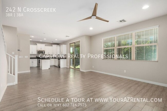 242 N Crosscreek Dr