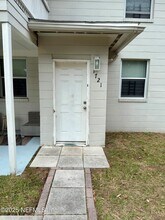 1721 Dot St in Jacksonville, FL - Building Photo - Building Photo