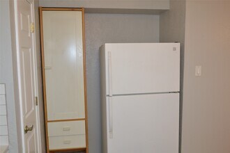 7410 Crystalglen Dr in Houston, TX - Building Photo - Building Photo