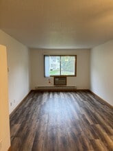 224 Liberty St, Unit 2 in La crosse, WI - Foto de edificio - Building Photo