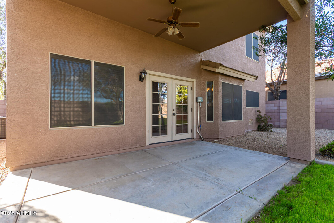 26207 North 47th Pl in Phoenix, AZ - Building Photo