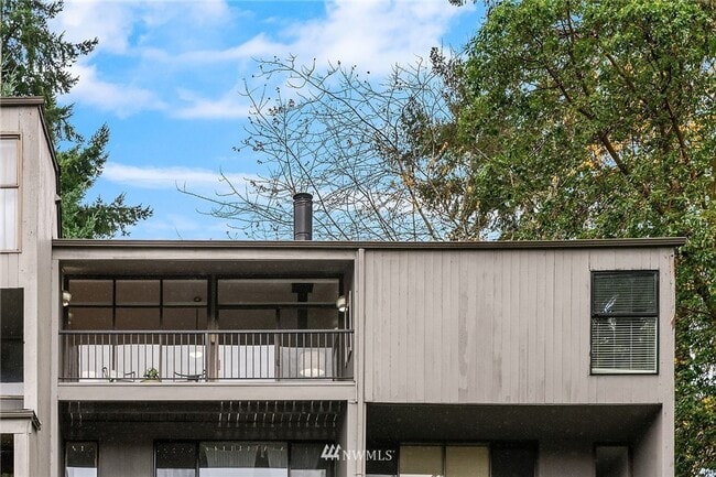 property at 6352 137th Pl NE