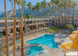 277 E Alejo Rd in Palm Springs, CA - Building Photo - Building Photo